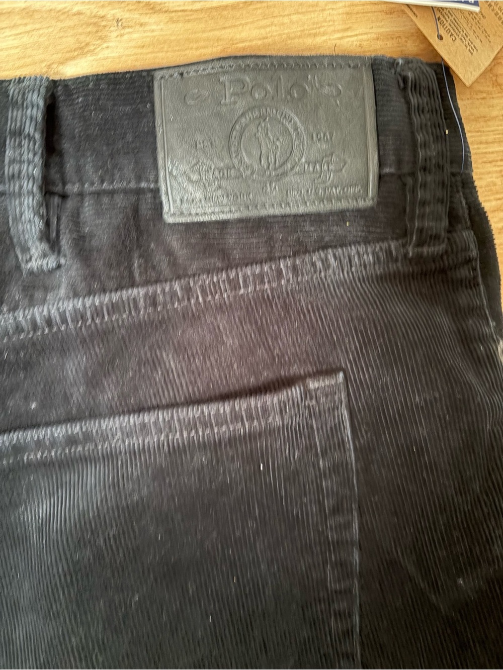 New w tags Polo Ralph Lauren Classic Fit black corduroy pants. 44Bx 30 - Picture 6 of 7